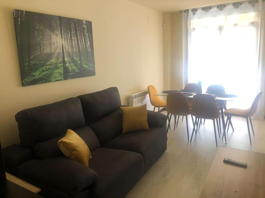 Apartamento Mirabosque - Plaza Garaje Incluida アレーナス・デ・サン・ペドロ エクステリア 写真